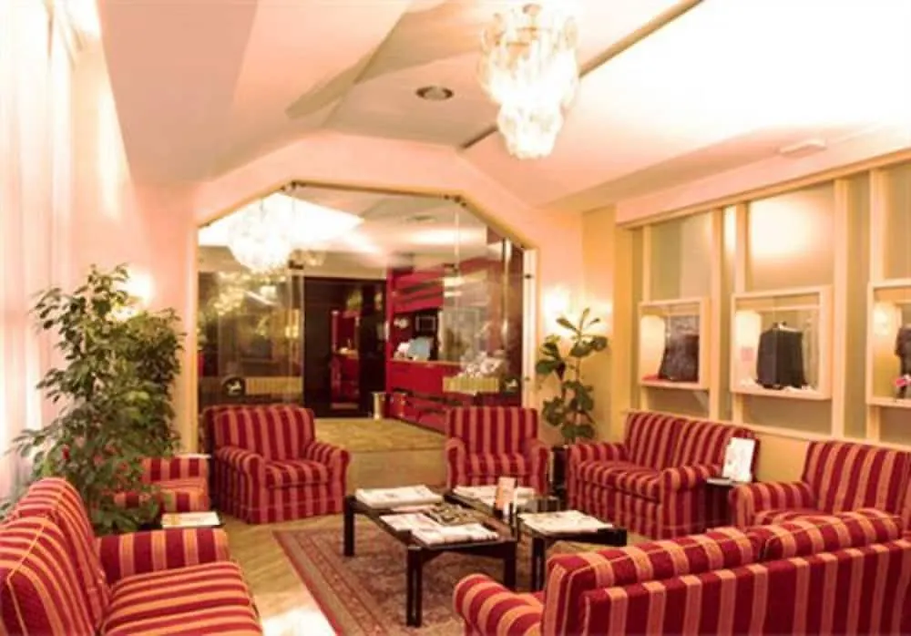 Hotel Lloyd ميلان