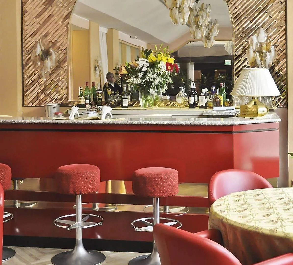 Hotel Lloyd ميلان