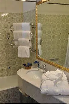 מילאנו Hotel Lloyd